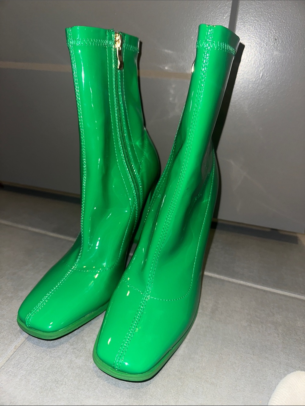 Azalea Wang Green Boots - Picture 6 of 6